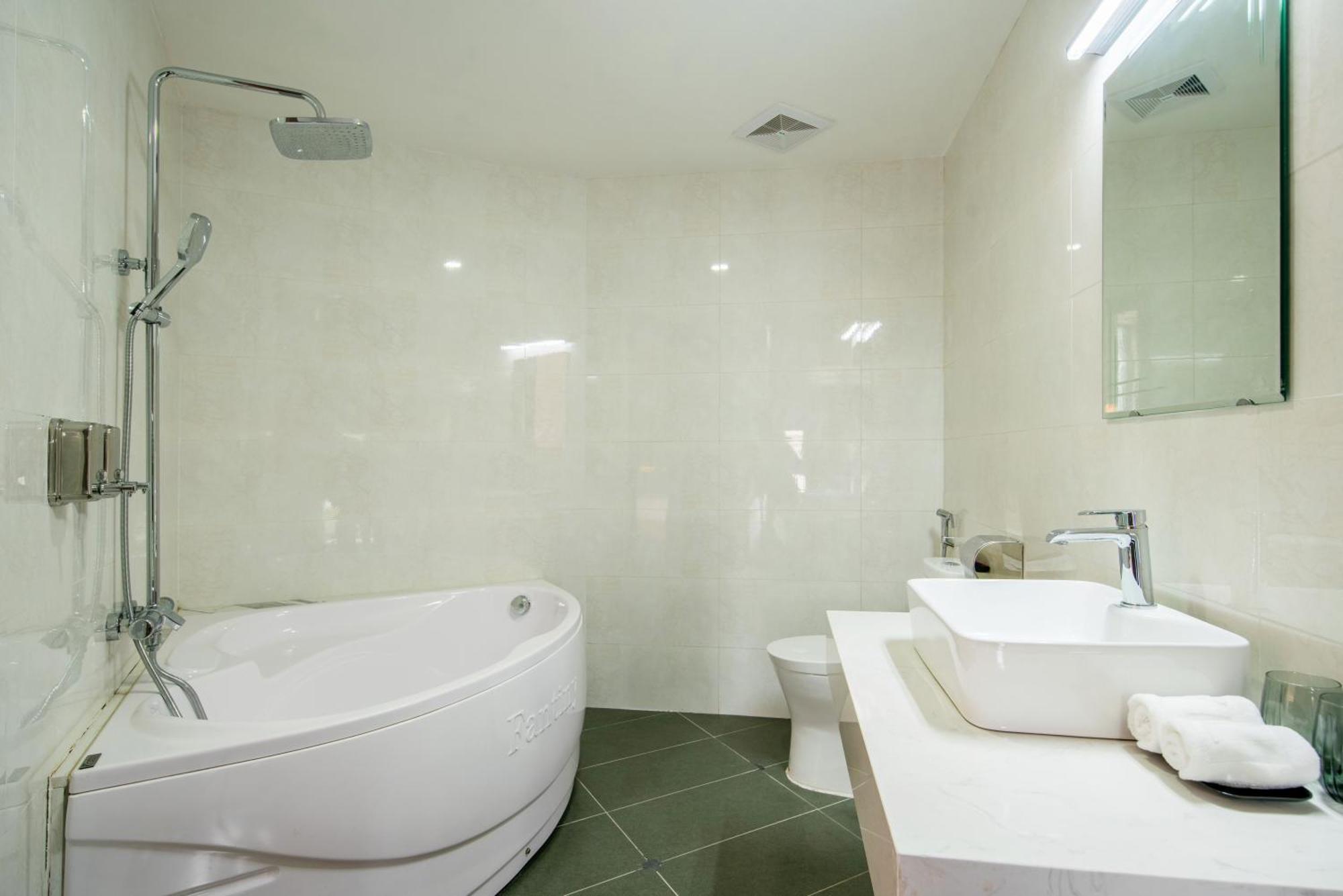 Jacayl Hotel Tcg Hanoi Eksteriør billede